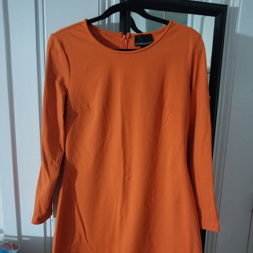 Flattering orange Cynthia Rowley dress size L